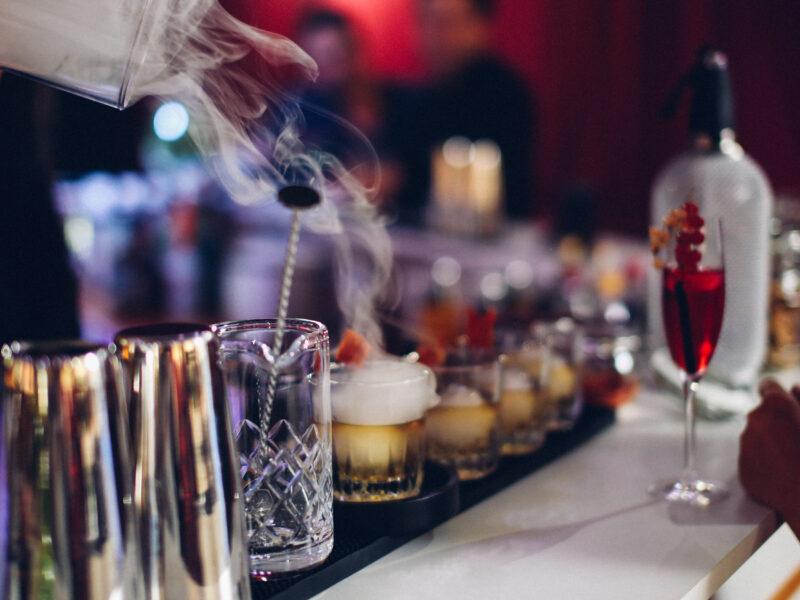 Full Service für Corporate Veranstaltung, Firmenfeiern oder exklusive Familienfeiern?
